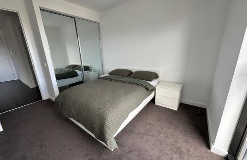 Blackburn Apartment | Magnificent Apartment with Views and Pool