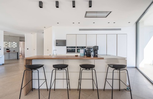 Cagnes-sur-Mer House | Magnificent contemporary villa on the heights of Cagnes!