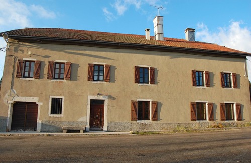 Saint-Claude House | Magnificent house