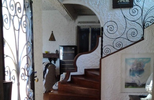 Colonia Elena Villa | Magnificent villa with swimming pool in beachfront residence