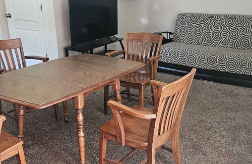 Kansas City House | Magnificent Place All Private 1st Floor