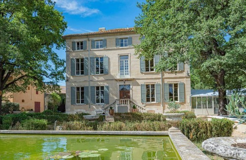 Le Pontet House | Magnificent renovated Bastide with its private park, near Avignon