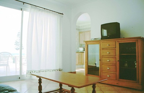 Sant Jaume Mediterrani Villa | Magnificent three bedroom villa, built on one level.