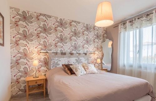 Le Bouscat Villa | MAGNIFICENT VILLA WITH SWIMMING POOL AT THE FOOT OF THE TRAM