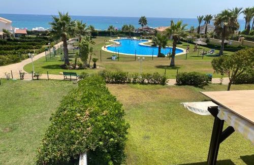 Puerto de la Duquesa House | Magnifico Chalet primera línea de playa Manilva