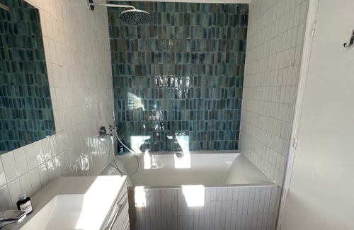 Cheroy House | Magnifique Maison - Piscine Interieure, Sauna, Parc - 1h15 de Paris