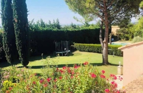 Manosque House | Magnifique Propriété - Piscine et Jardin Paysagé