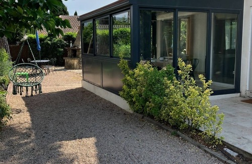 Robion Villa | Magnifique Villa Avec vue sur le Luberon