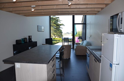 Trevou-Treguignec House | Magnifiques Vues Mer, Confort et Architecture Unique à 100 m de la Plage