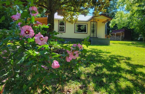 Hickman Cottage | Magnolia Cottage
