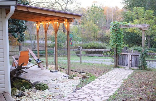 Hickman Cottage | Magnolia Cottage