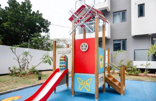 Masaki Apartment | Magnolia Lux - Luxury apt, ocean view, gym, pool