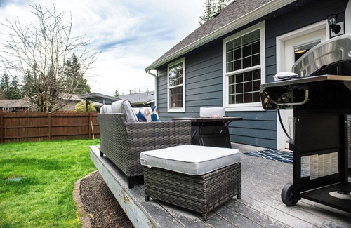 Forks House | Magnolia Suites, A Coastal Retreat, 4 Bed 2 Bath