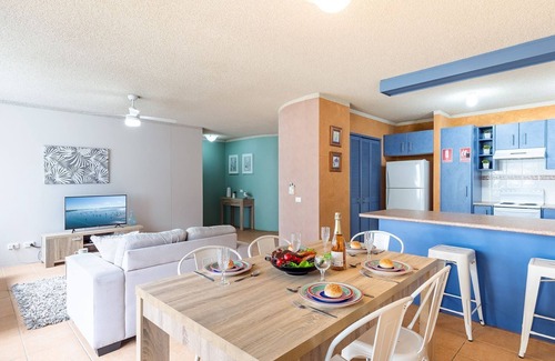 Nelson Bay Apartment | Magnus Gardens, 10,7 Magnus Street - Beautiful unit close to town with air con and Wi-Fi
