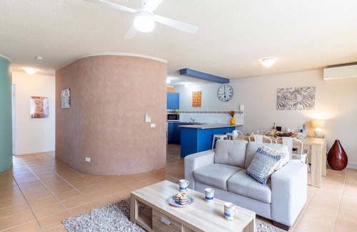 Nelson Bay Apartment | Magnus Gardens, 10,7 Magnus Street - Beautiful unit close to town with air con and Wi-Fi