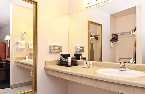 Manitou Springs Hotel | Magnuson Hotel Manitou Springs