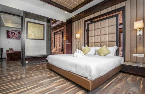 Tahachal Hotel | Mahabir Palace