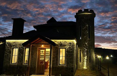 Nuwara Eliya Villa | Mahaeliya Rock Castle