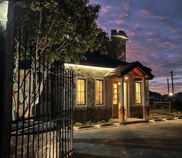 Nuwara Eliya Villa | Mahaeliya Rock Castle