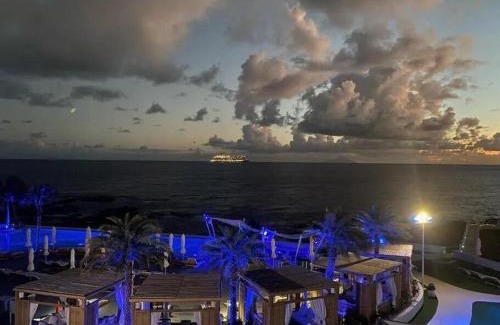Maho Apartment | Maho Beach House - 2 Bedroom Corner Ocean Suite