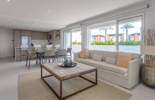 Maho Condo | Maho Oceanfront Luxe: Modern and Spacious Condo