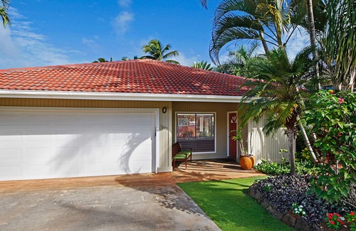 Poipu House | Maikalani at Poipu Kai By Parrish Kauai - quaint cottage for 4 with AC & private