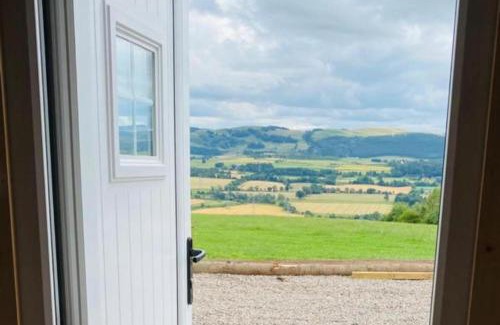 Perth House | Mailer Farm Woodhead Shepherds Hut - Sleeps 2