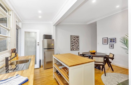 Eastwood House | Main Street Terrace An Elegant Urban Escape