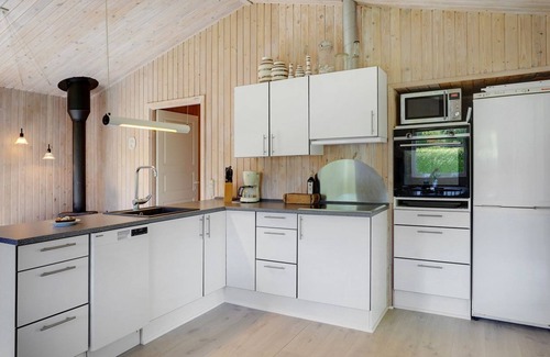Grena Strand House | "Mainart" - 200m from the sea by Interhome
