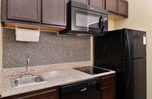 Meridian Hotel | MainStay Suites Meridian - Bonita Lakes