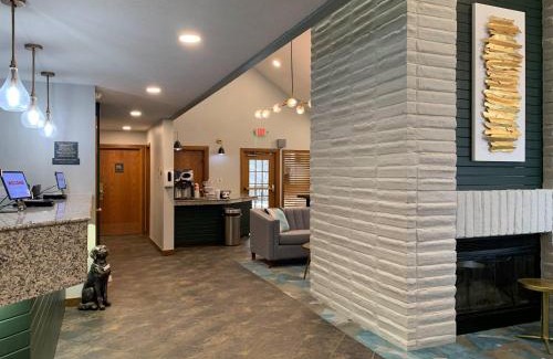 Springfield Hotel | MainStay Suites Springfield South - Battlefield Rd