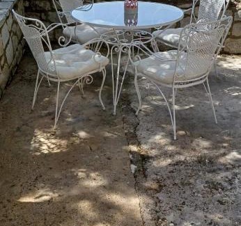 Himare Apartment | Mairymairy