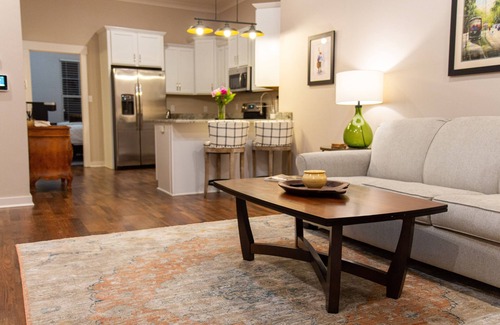 Hot Springs Condo | Maison 226 Count Basie Suite