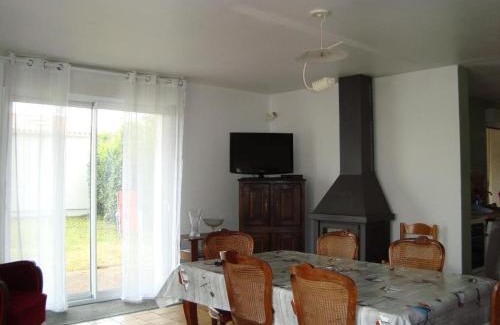Saint-Denis-d'Oleron House | Maison 3 pièces avec jardin, proche centre et plages, Saint-Denis-d'Oléron - FR-1-246A-339