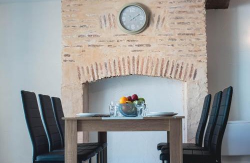 Moulins House | Maison 6 personnes - terrasse et jardin