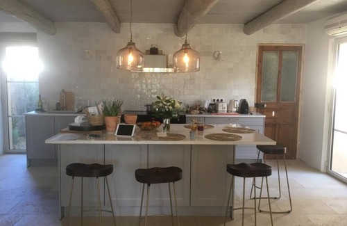 Villeneuve-les-Avignon Other | Maison Avec Piscine. Ideal Pour LE Festival D'avignon ET D'orange