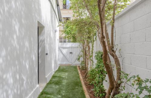14th Arrondissement House | Maison Alcôme - Elegant Artist's Residence with Private Garden