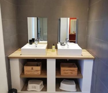 Etables-sur-Mer House | Maison avc Piscine, Spa Etables Mer proche plages