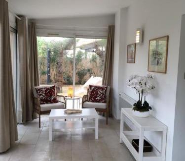 La Capte House | Maison bord de mer climatisée La Capte , Hyères