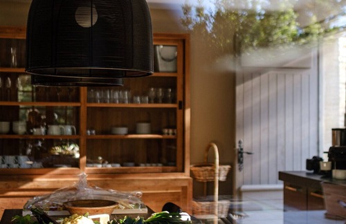Pernes-les-Fontaines Villa | MAISON CAPUCINE - LUXURY VILLA + HEATED POOL + CONCIERGE SERVICE