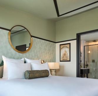 Epinettes Hotel | Maison Cassandre