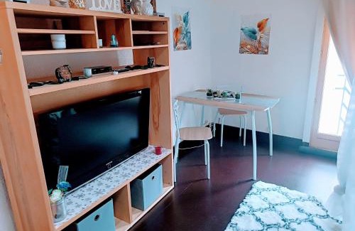 Capendu House | Maison chaleureuse à Capendu avec cheminée et jardin