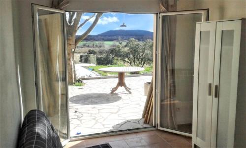 Orthoux-Serignac-Quilhan House | Maison charmante avec piscine privée à Orthoux-Sérignac-Quilhan