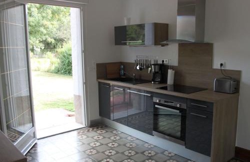 Virecourt House | Maison Contemporaine avec Grand Jardin, Proche Moselle et Nancy, Idéale pour Pêche et Loisirs - FR-1-584-46