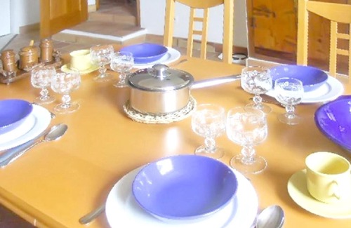Revest-des-Brousses House | Maison conviviale avec jardin à Revest-des-Brousses