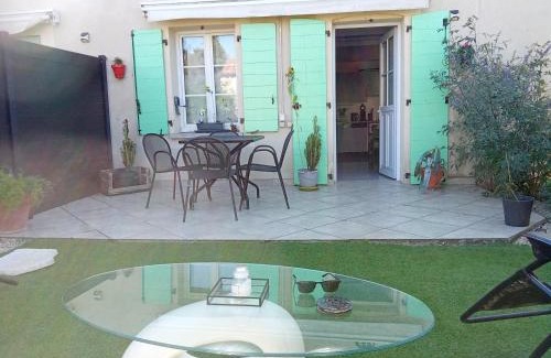 Gallargues-le-Montueux Resort | Maison coquette en Camargue