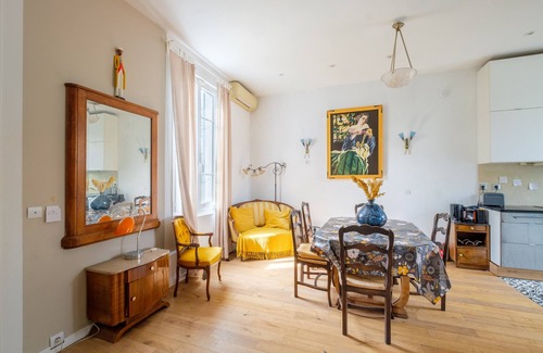 Cros-de-Cagnes Villa | 'Maison Cros De Cagnes' with Shared Terrace, Wi-Fi and Air Conditioning