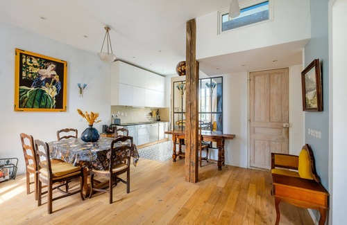 Cros-de-Cagnes Villa | 'Maison Cros De Cagnes' with Shared Terrace, Wi-Fi and Air Conditioning