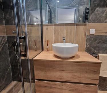 Quartier Centre Ville Apartment | Maison d'hôtes avec 3 appartements et un studio
