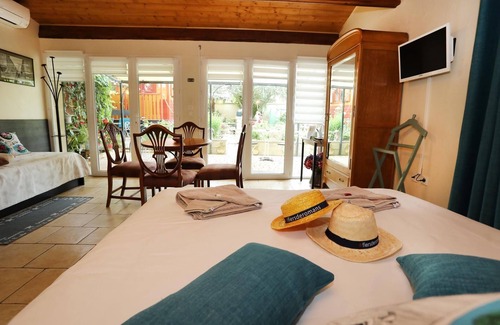Romans-sur-Isere Bed & Breakfast | Maison D'hôtes Le 6 Bis